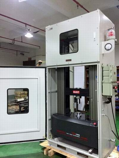 為中國航天集團川南機械廠研制的防爆試驗機